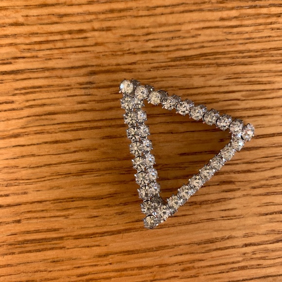 Triangle Double Layer Prong Set Rhinestone Pin Brooch - Picture 10 of 10
